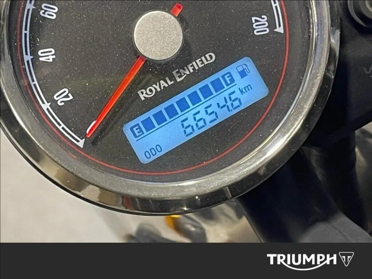 Royal Enfield Interceptor 650 (2021 - 26) (5)