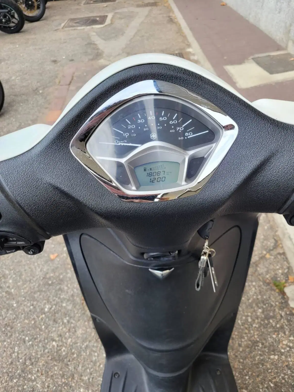 Piaggio Liberty 50 S (2018 - 20) (8)