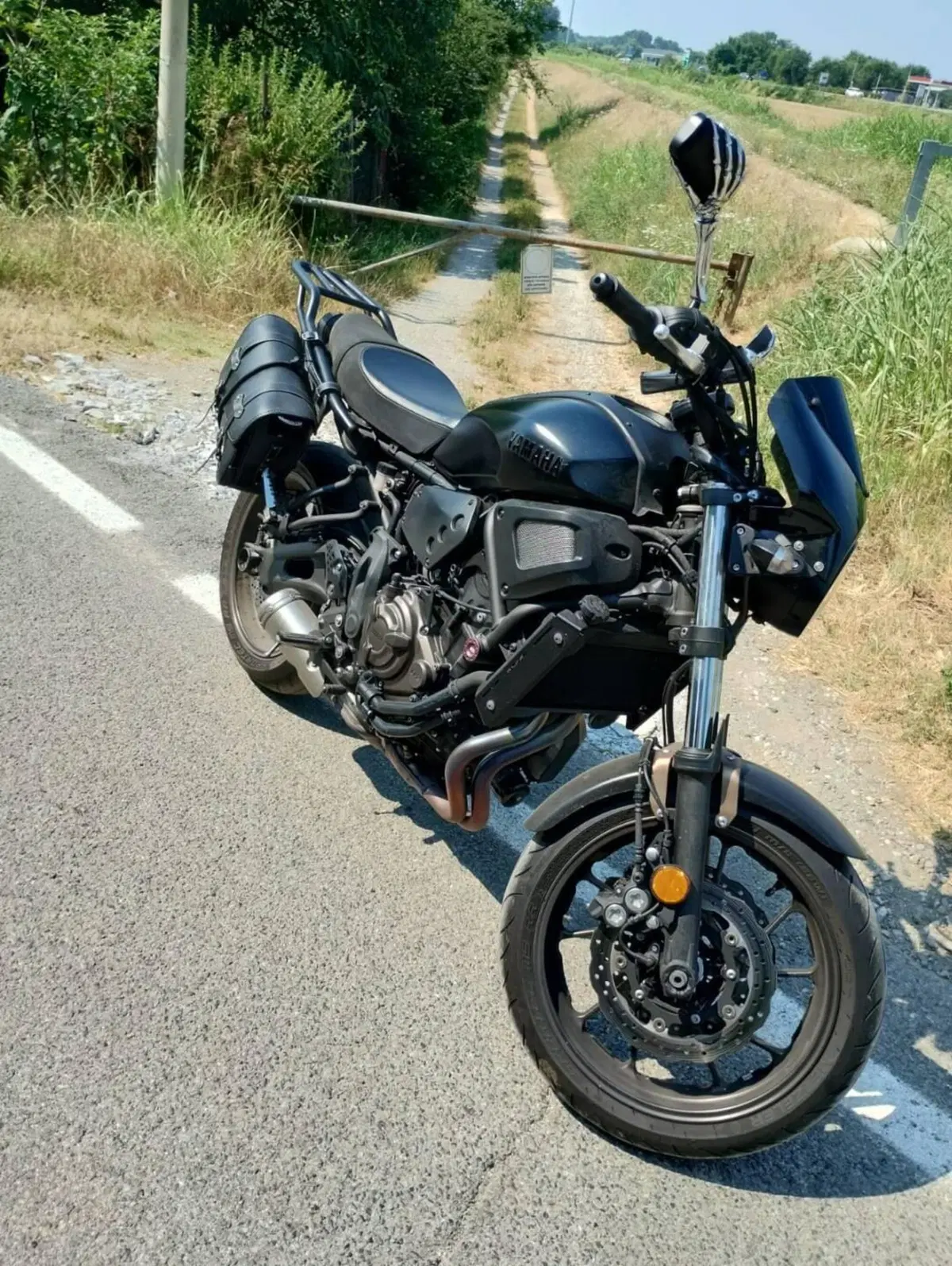 Yamaha XSR 700 ABS (2016 - 20) (2)