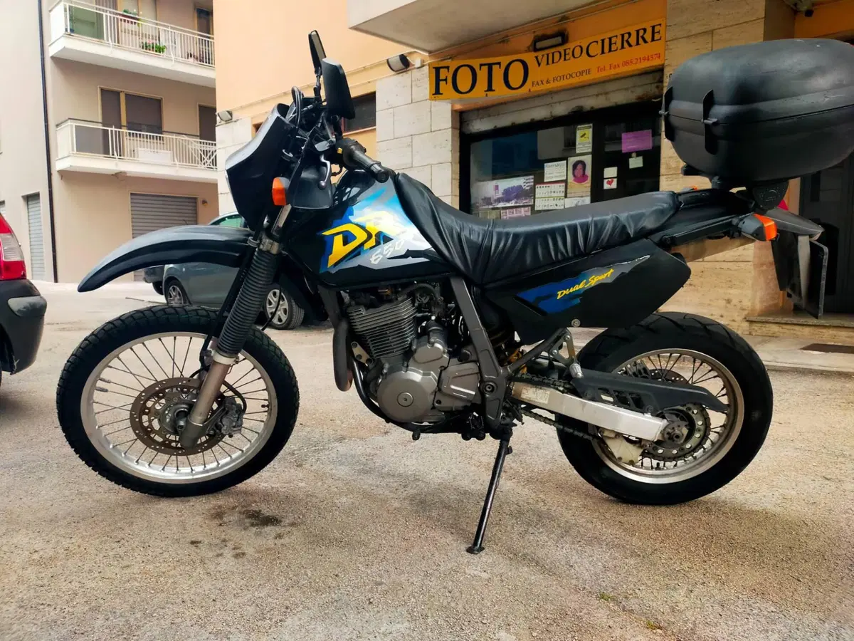 Suzuki DR 650 SE (1996 - 98) (6)