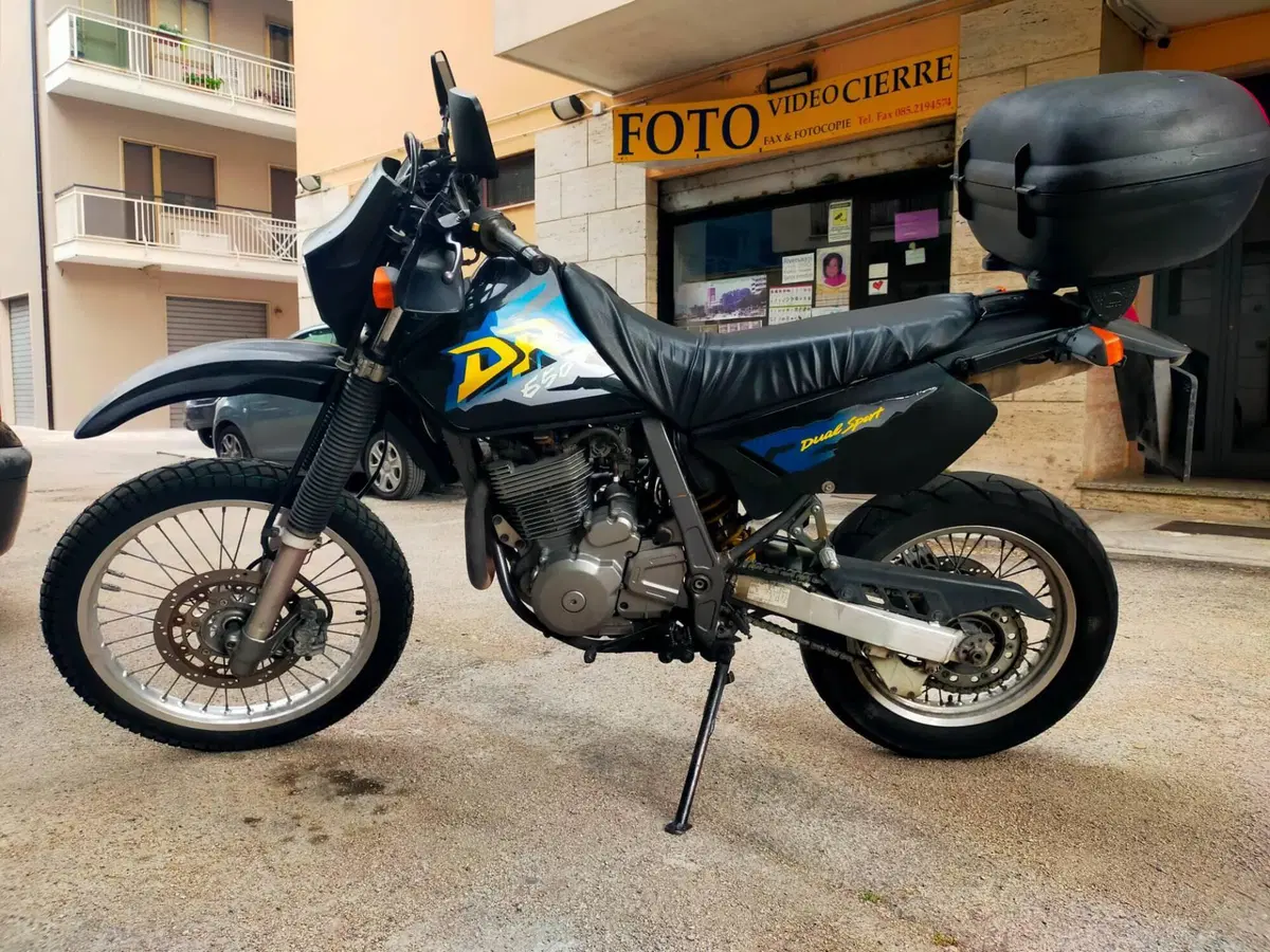 Suzuki DR 650 SE (1996 - 98) (7)