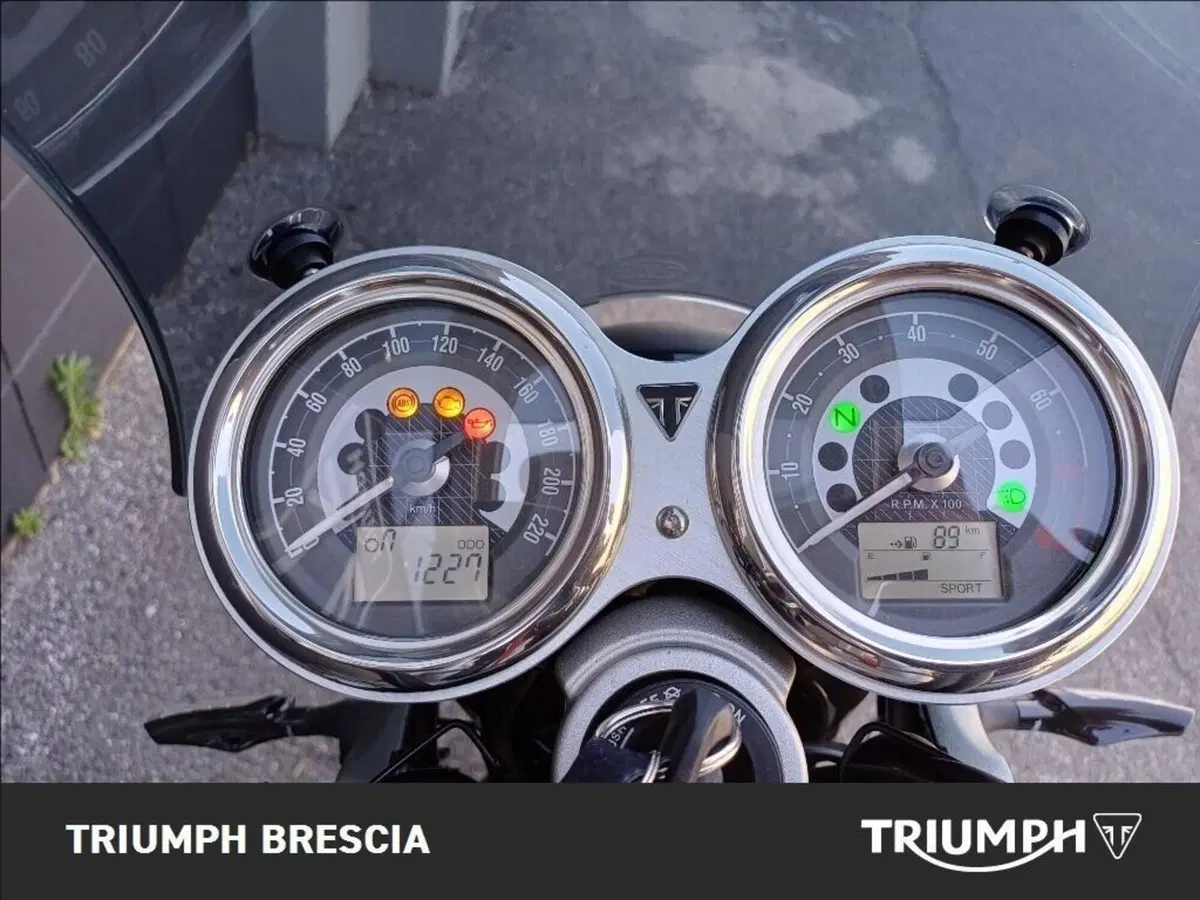 Triumph Speed Twin 1200 (2021 - 24) (9)