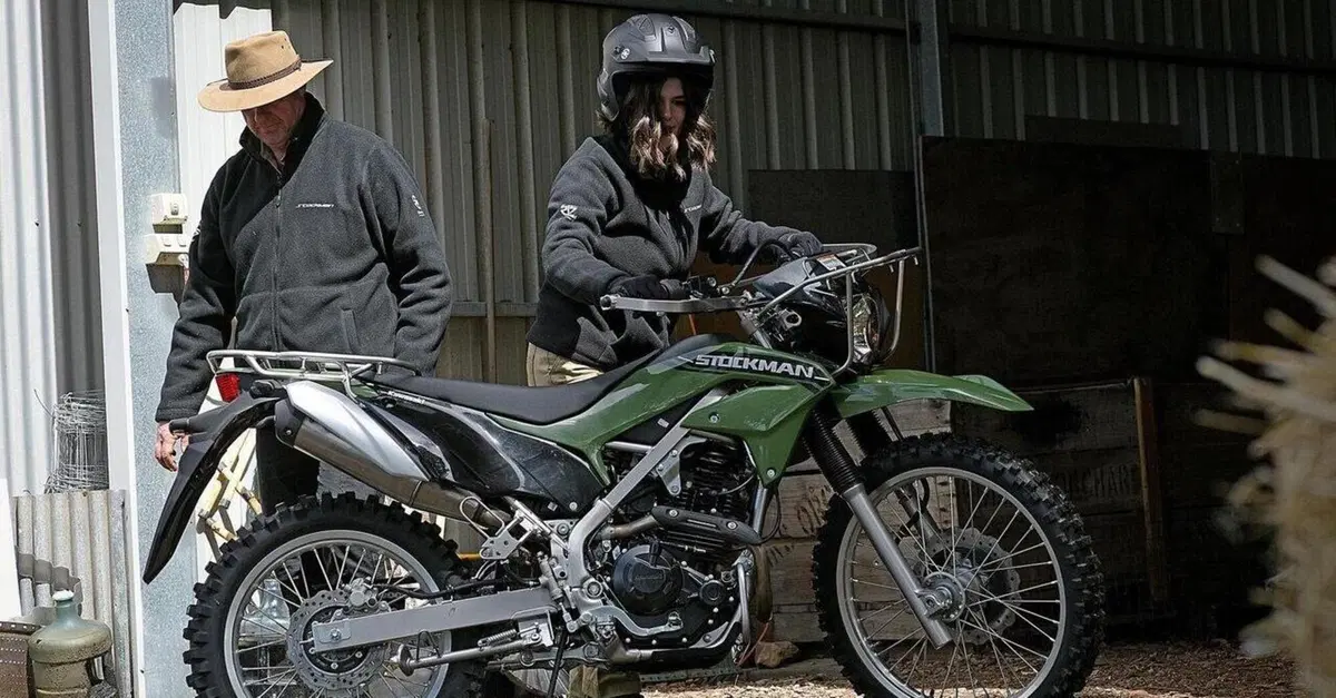 Essenziale robustezza. Perch&eacute; le moto agricole ci piacciono cos&igrave; tanto?