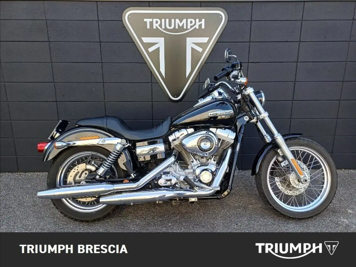 Harley-Davidson 1584 Super Glide Custom (2008 - 13) - FXDC