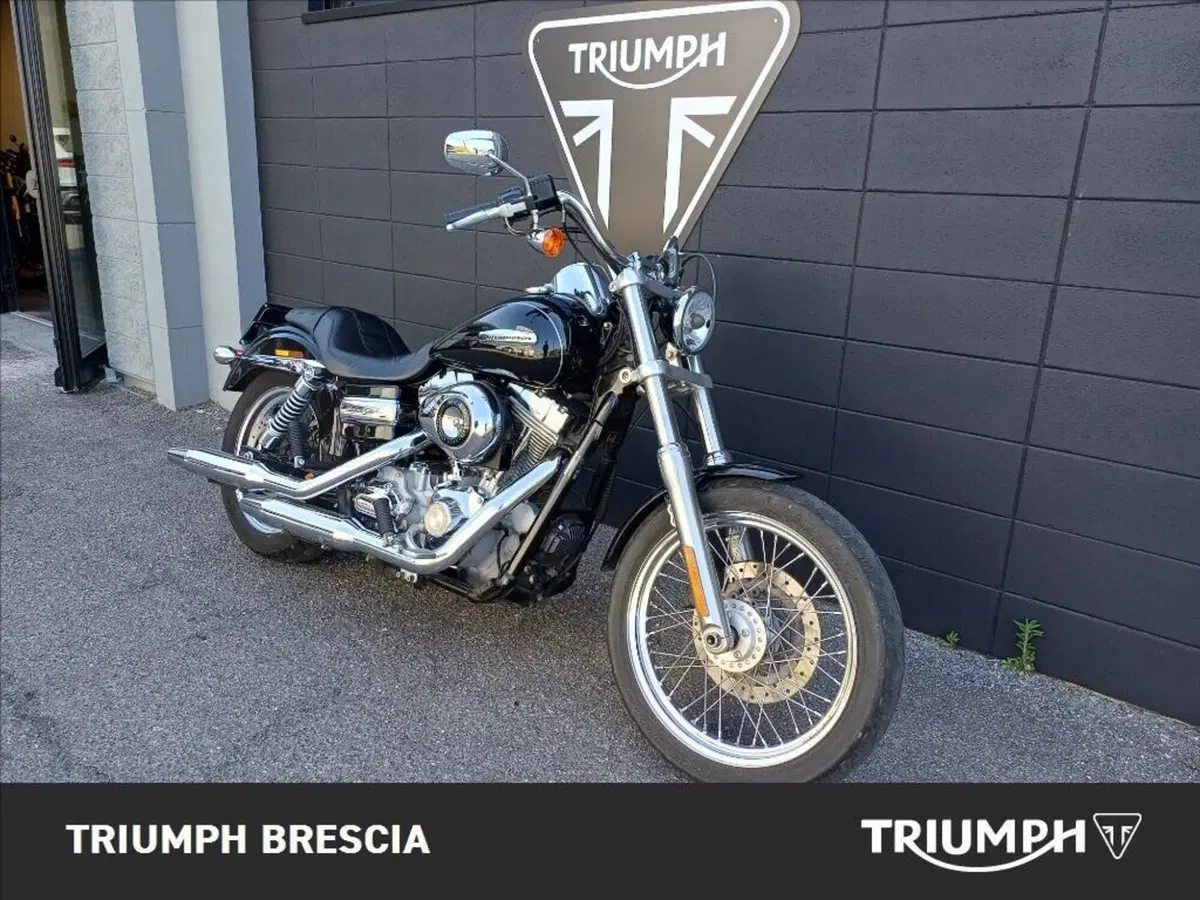 Harley-Davidson 1584 Super Glide Custom (2008 - 13) - FXDC (2)