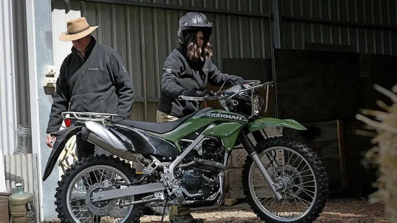 Essenziale robustezza. Perch&eacute; le moto agricole ci piacciono cos&igrave; tanto?
