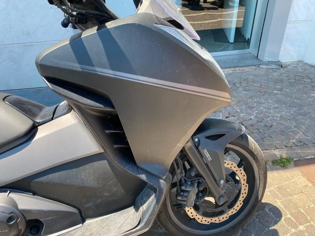 Honda Integra 700 (2011 - 13) (6)