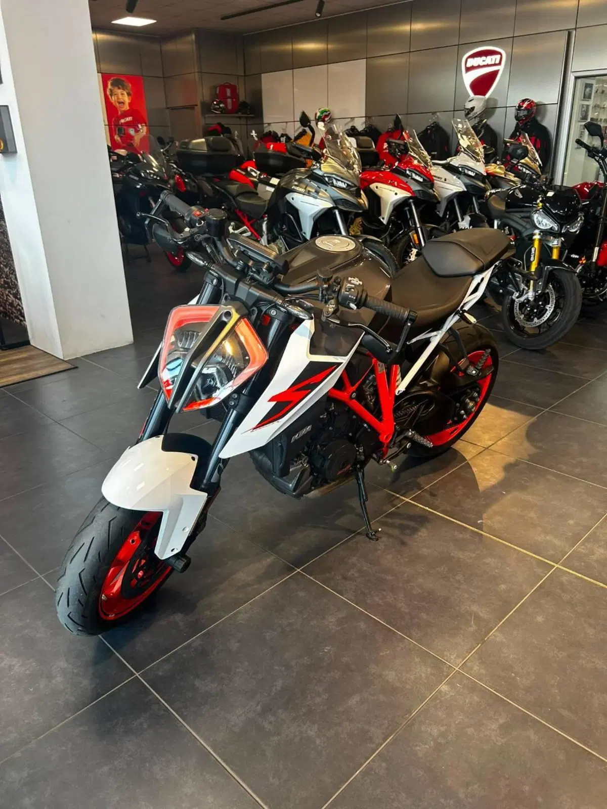 KTM 1290 Super Duke R ABS (2017 - 18) (7)