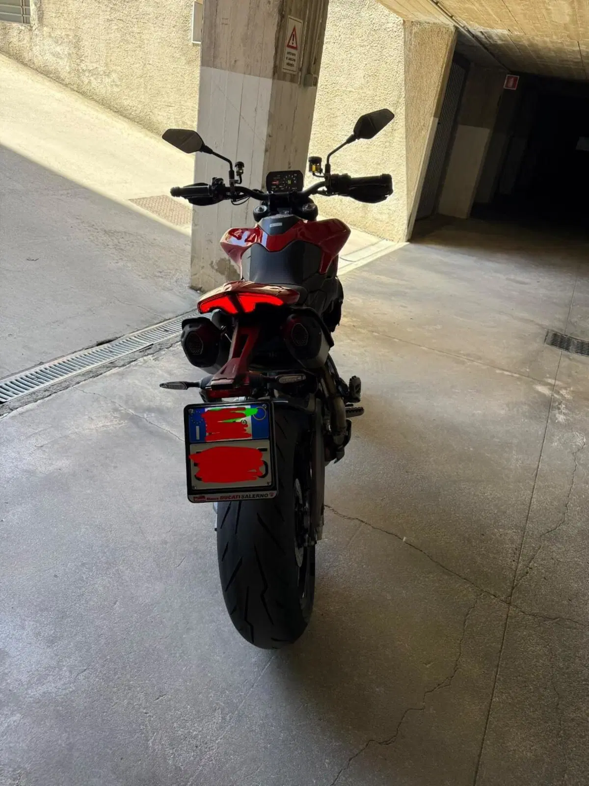 Ducati Hypermotard V2 (2026) (4)
