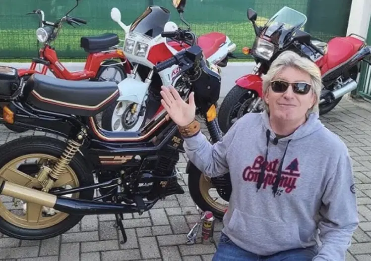 Le moto e Bircide il Paninaro, custode di un fenomeno giovanile degli anni Ottanta [VIDEO]