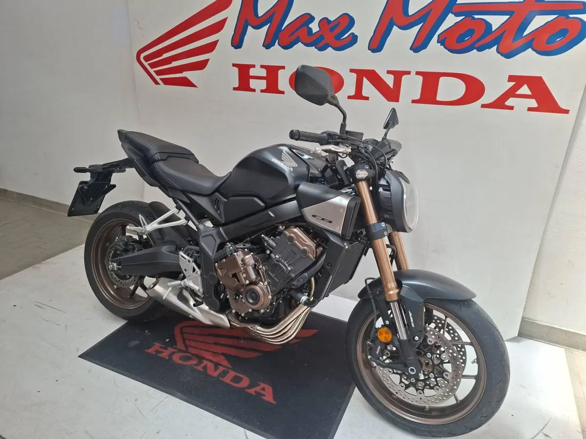 Honda CB 650 R E-Clutch (2024 - 26) (2)