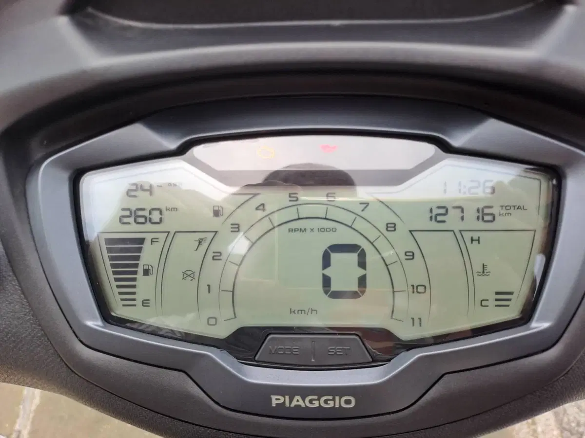 Piaggio Beverly 400 S ABS-ASR (2021 - 24) (3)