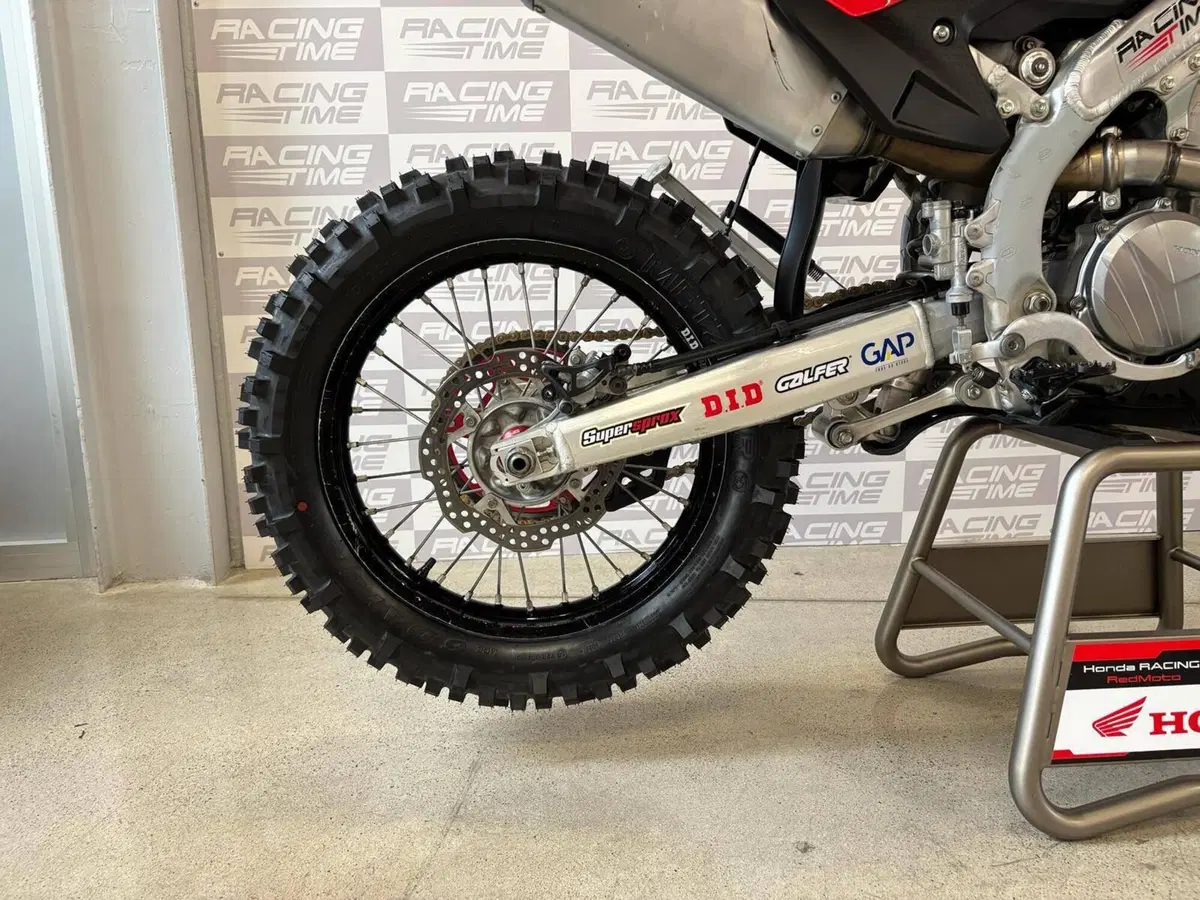 Honda CRF 250RX Enduro (2024) (5)