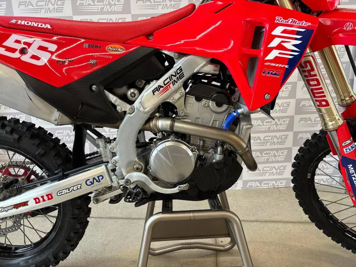 Honda CRF 250RX Enduro (2024) (3)