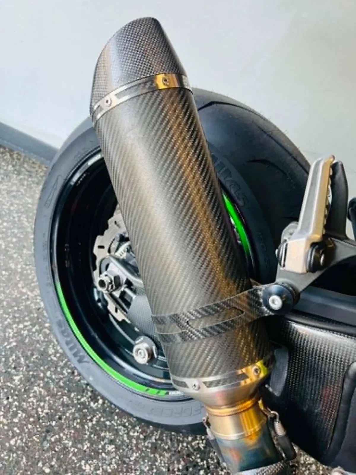 Kawasaki Ninja 1000 ZX-10R (2021 - 25) (8)
