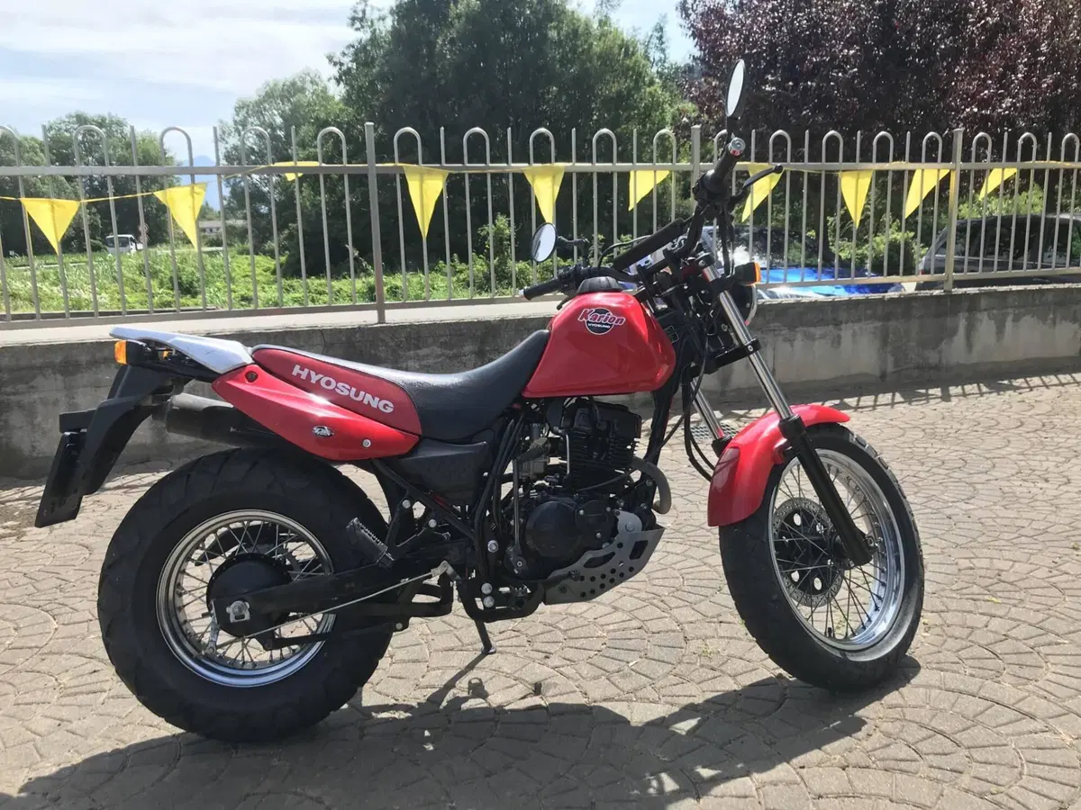 Hyosung Karion RT 125 4v (2004 - 16)