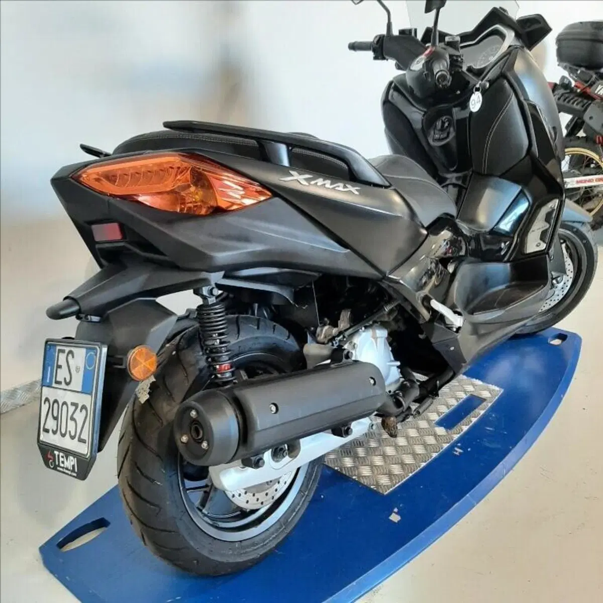 Yamaha X-Max 125 Iron Max (2019 - 20) (6)