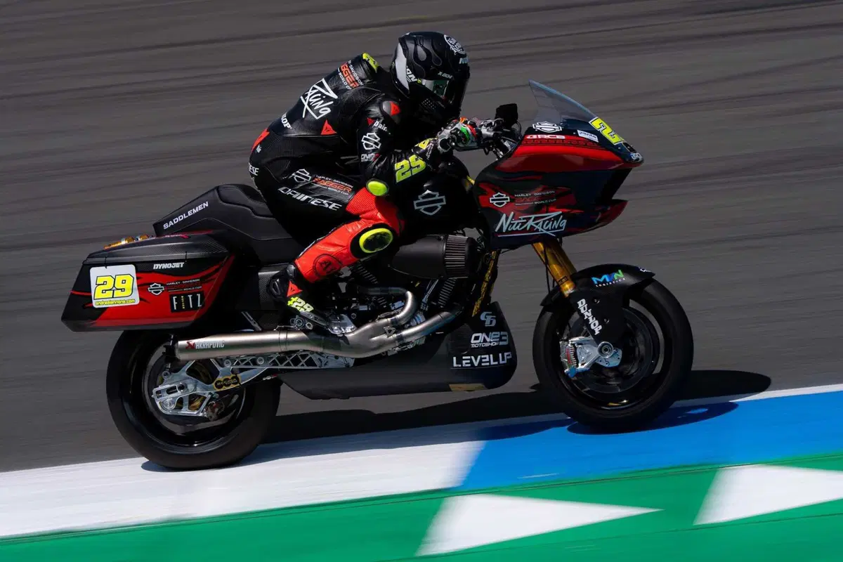 Assen. H-D Bagger World Cup. Eric Granado e Oscar Gutierrez, i Capofamiglia [VIDEO]