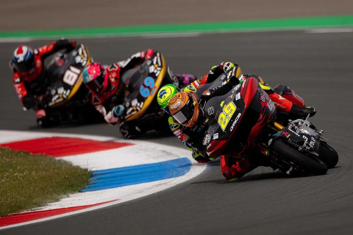 Assen. H-D Bagger World Cup. Eric Granado e Oscar Gutierrez, i Capofamiglia [VIDEO] (23)