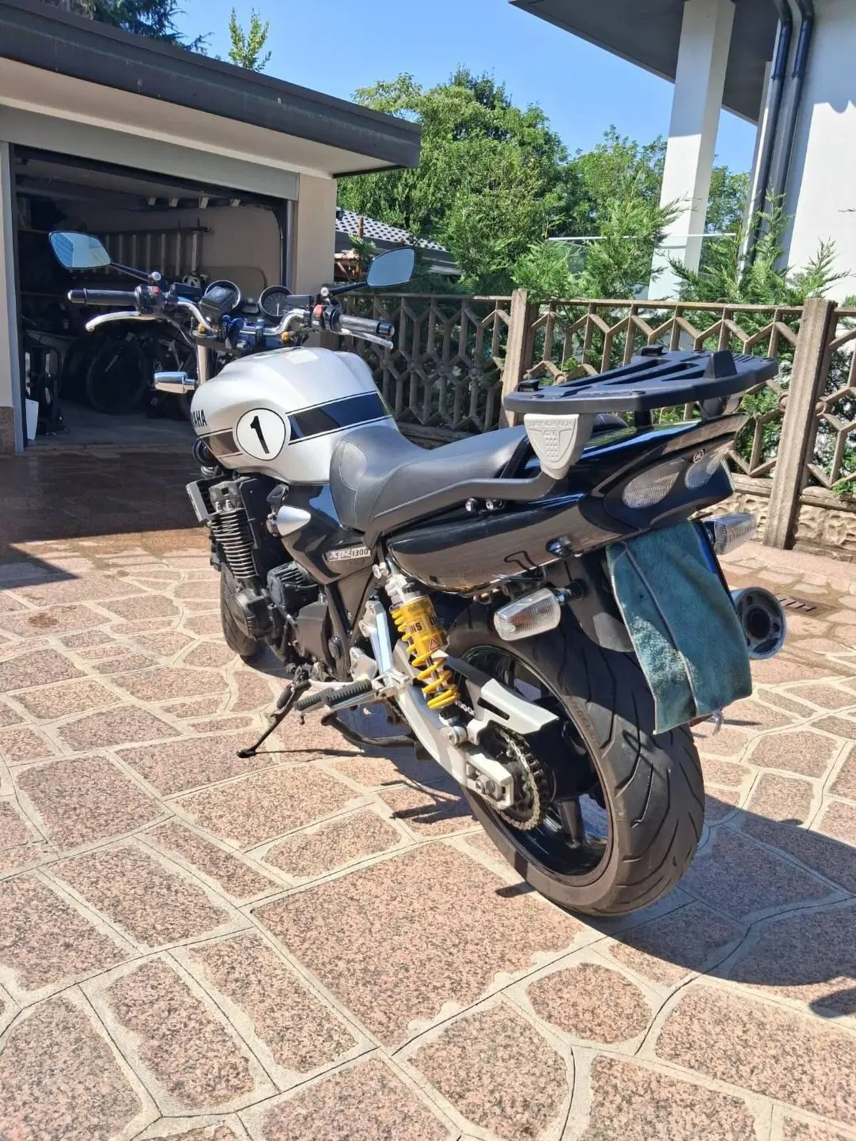 Yamaha XJR 1300 (2006 - 14) (3)
