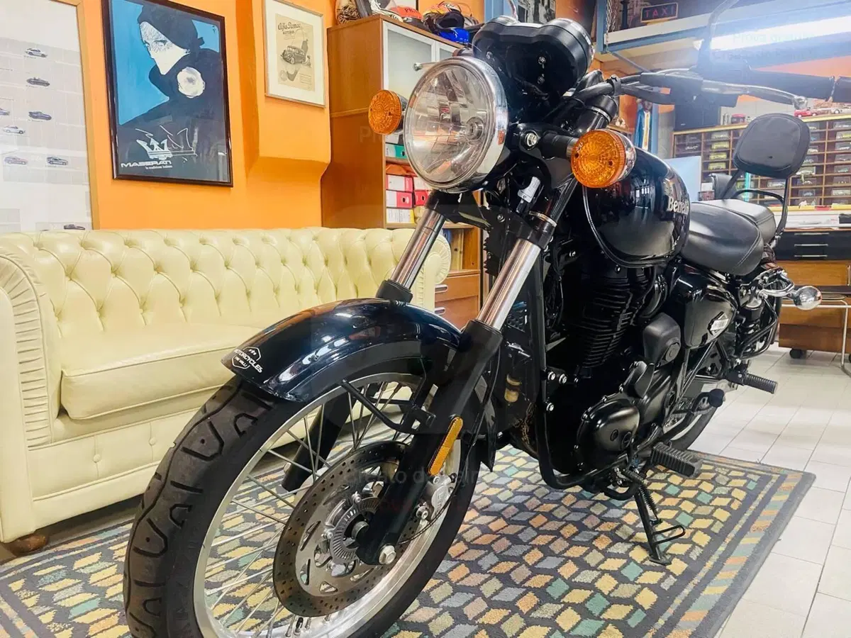 Benelli Imperiale 400 (2021 - 25) (2)