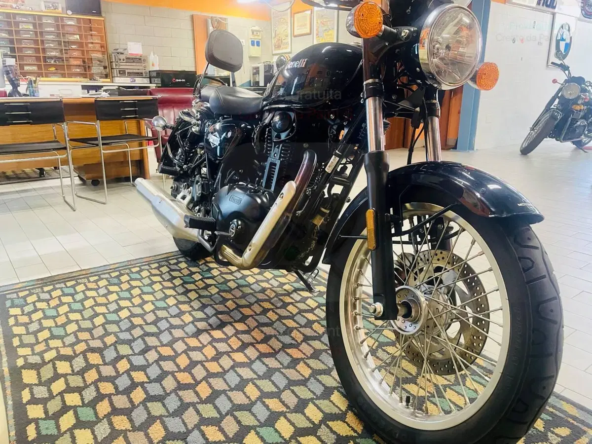 Benelli Imperiale 400 (2021 - 25) (3)