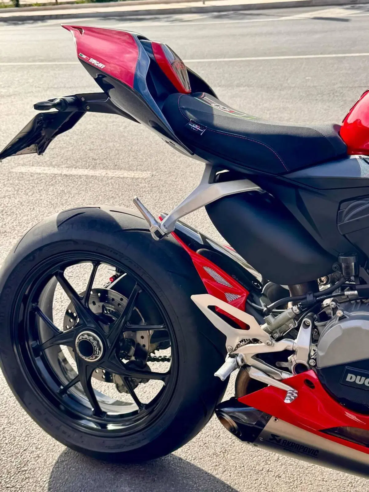 Ducati Panigale V2 (2021 - 24) (4)