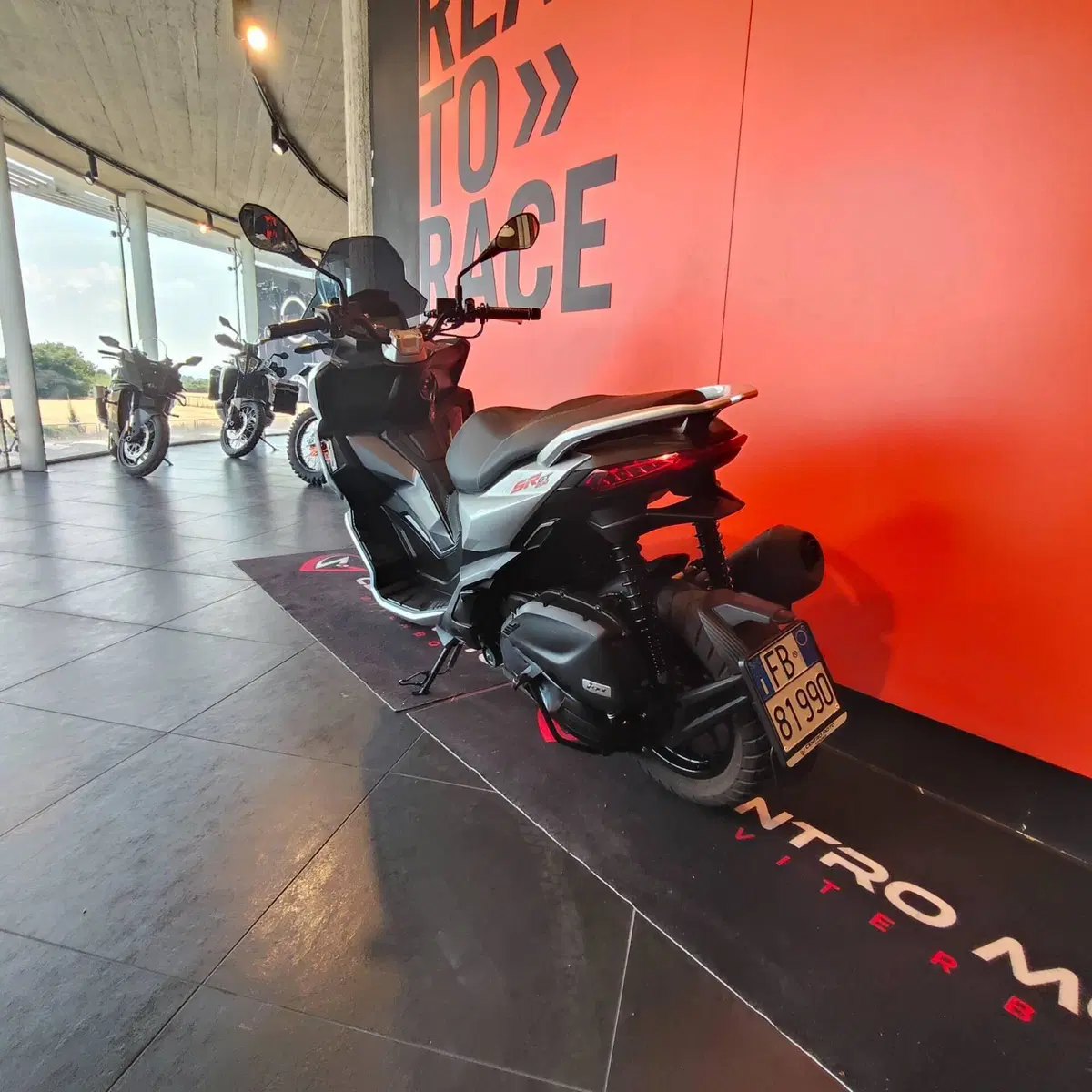 Aprilia SR GT 200 (2022 - 24) (10)