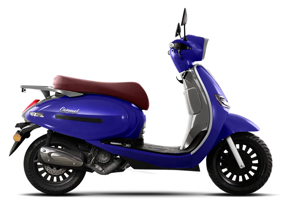 Arriva UM Carmel 125, stile retrò (15)