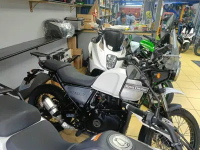 Royal Enfield Himalayan 411 (2017 - 20) usata