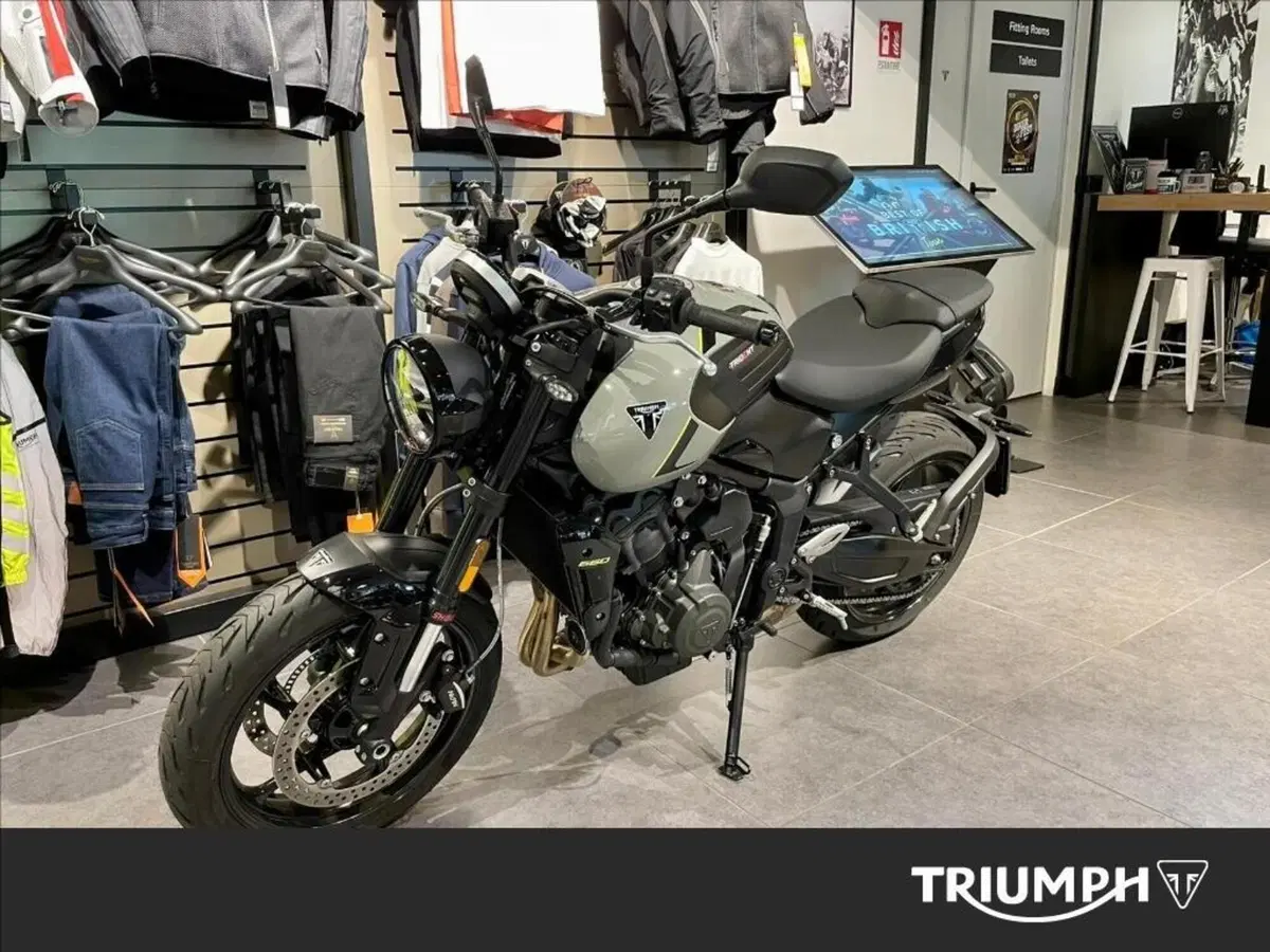 Triumph Trident 660 (2026) (2)