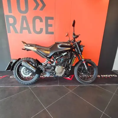Husqvarna Svartpilen 401 (2021 - 23) usata
