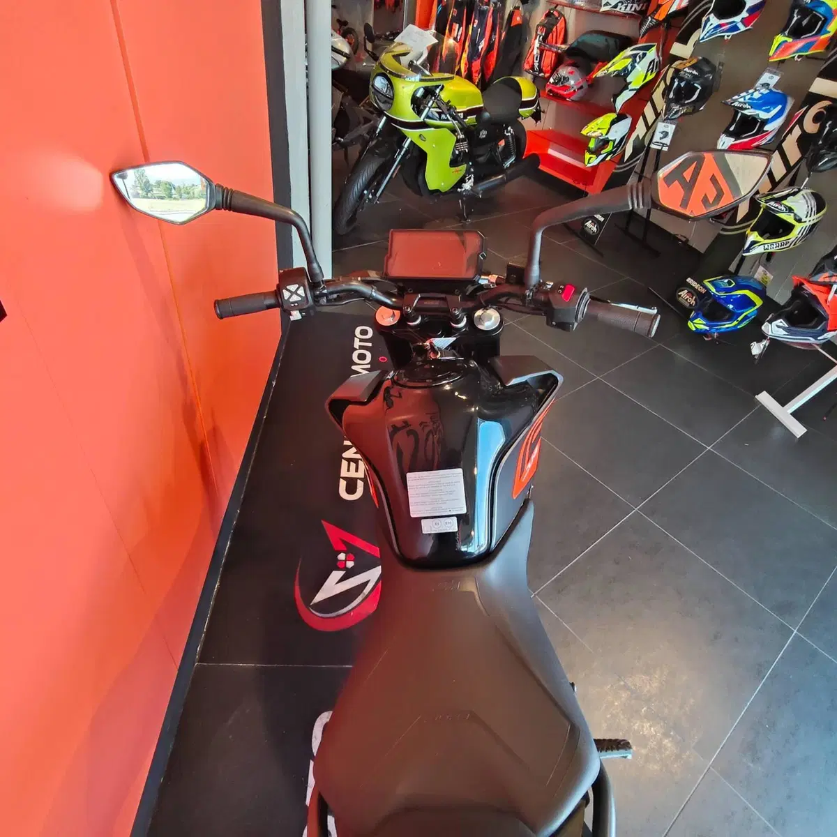 KTM 125 Duke (2021 - 23) (3)