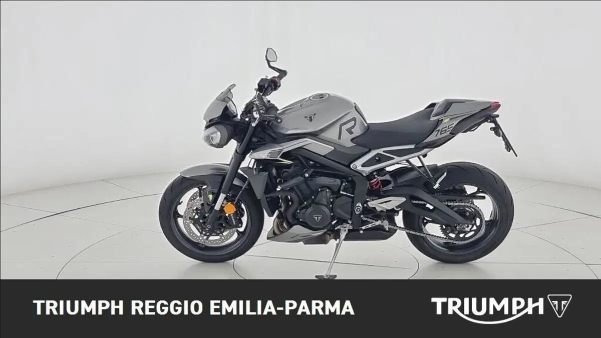 Triumph Street Triple 765 R (2023 - 26) (4)
