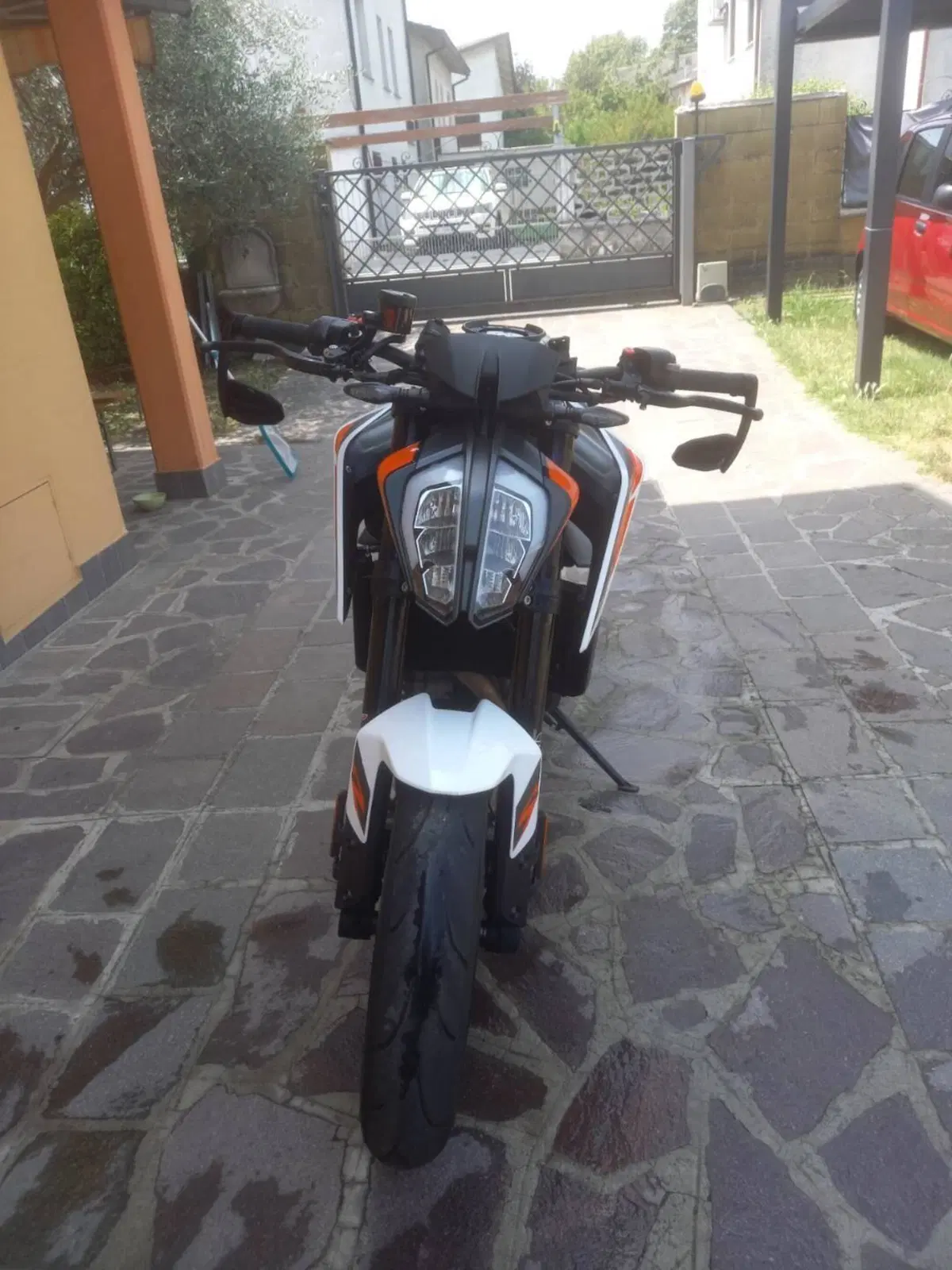 KTM 890 Duke R (2020) (6)