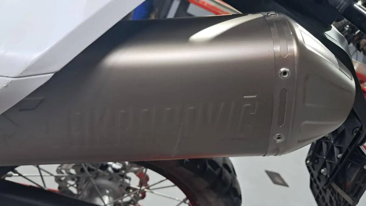 Husqvarna 701 Enduro (2026) (12)