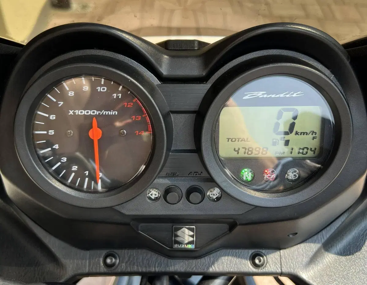 Suzuki GSF 650 Bandit S (2005 - 06) (11)