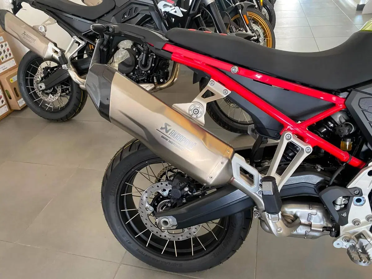 Bmw F 900 GS (2024 - 26) (5)
