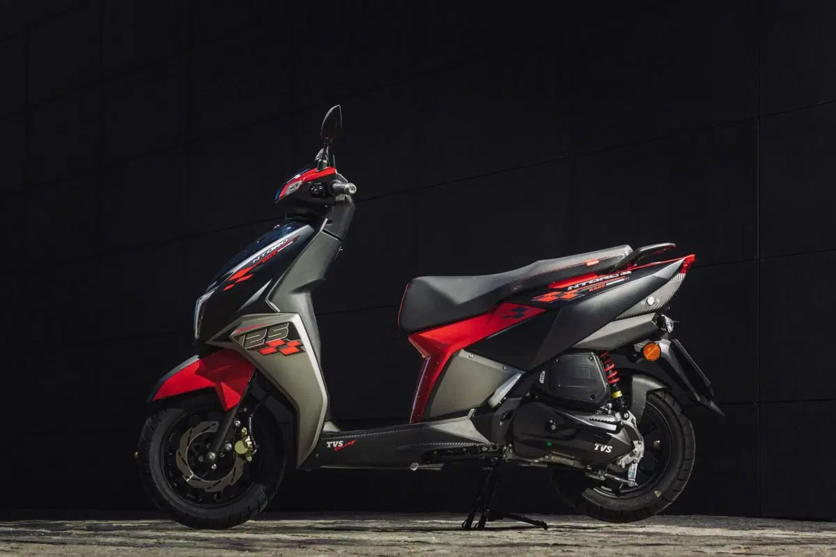 TVS Motor Ntorq 125 (2024 - 26) (2)