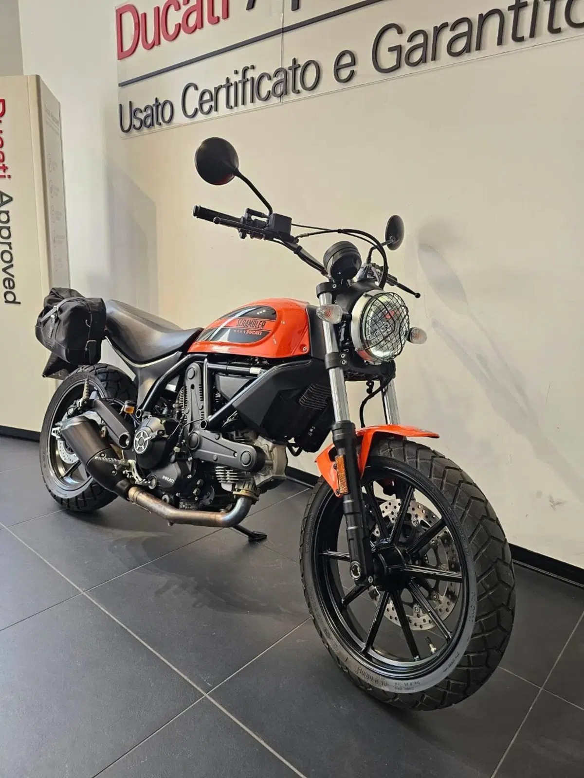 Ducati Scrambler 400 Sixty 2 (2016 - 21) (3)