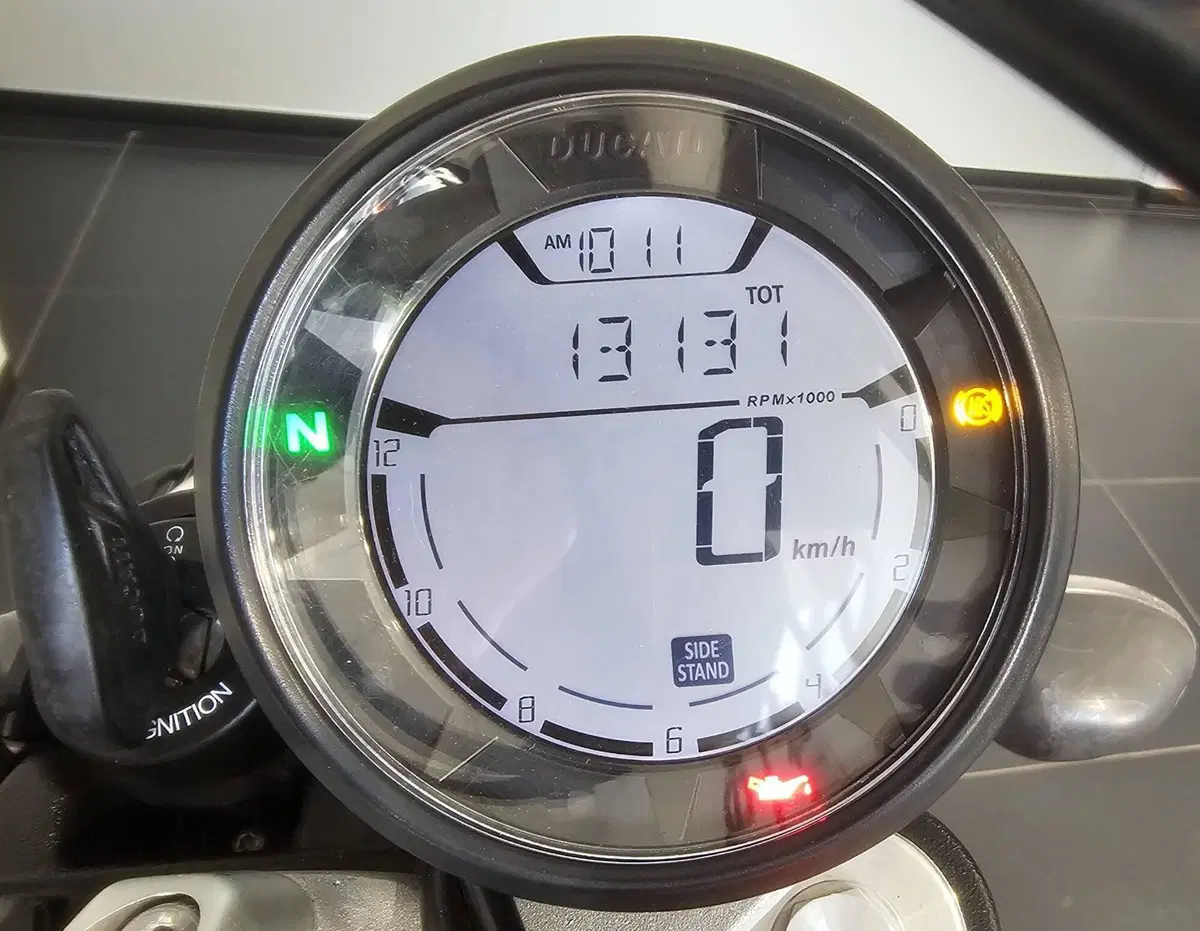 Ducati Scrambler 400 Sixty 2 (2016 - 21) (5)