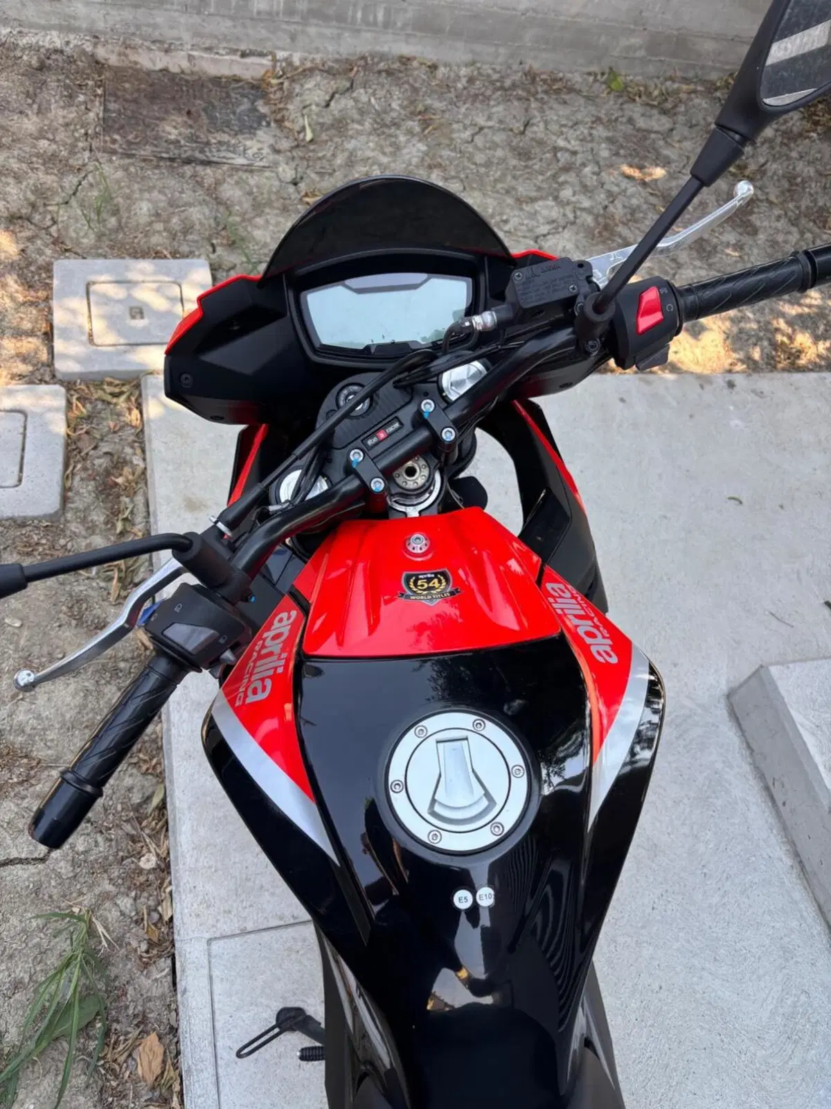 Aprilia Tuono 125 (2021 - 24) (8)
