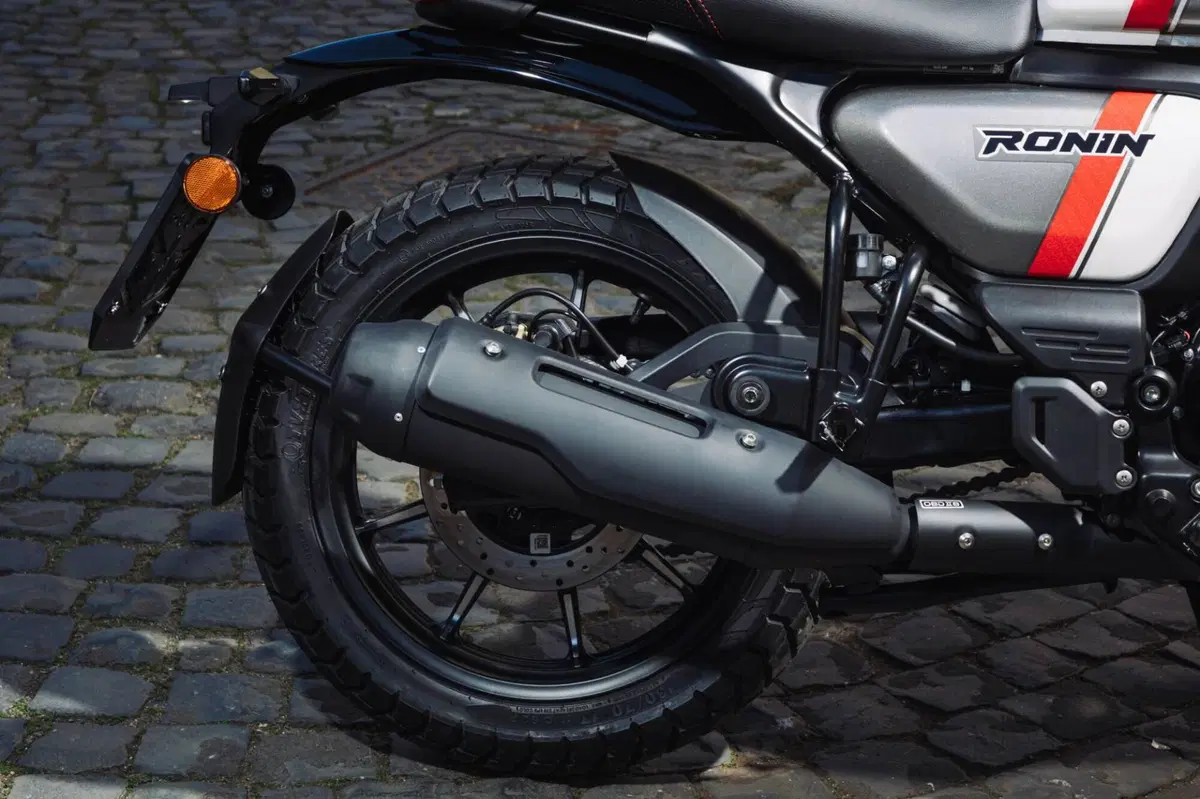 TVS Motor Ronin 250 (2024 - 26) (14)