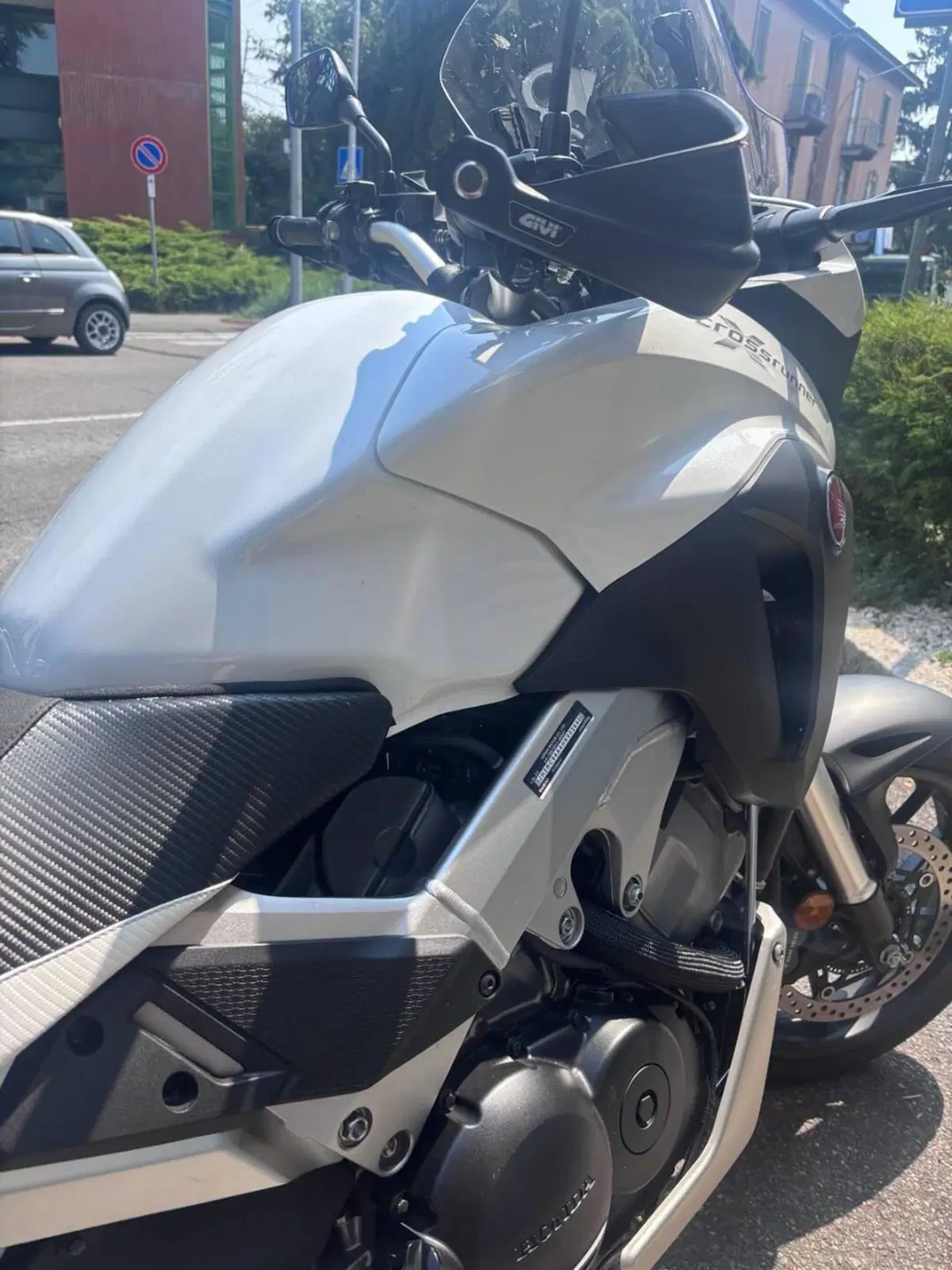 Honda Crossrunner (2017 - 20) (3)
