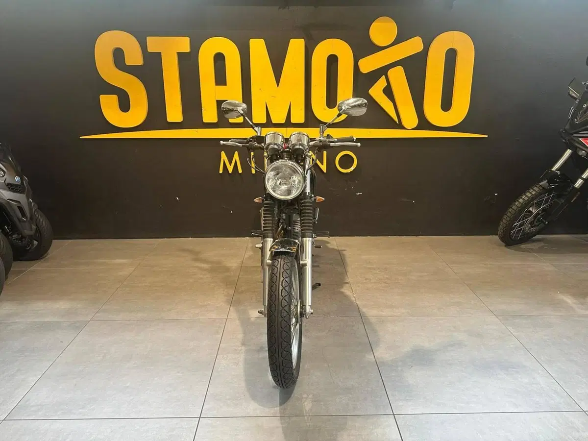 Yamaha SR 400 (2013 - 17) (3)