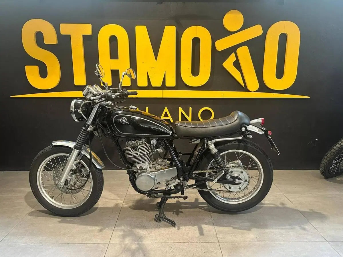 Yamaha SR 400 (2013 - 17) (5)