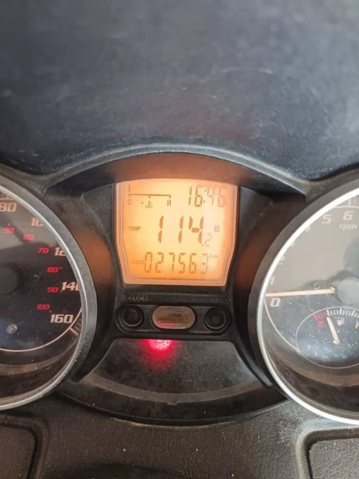 Piaggio MP3 250 i.e. (7)