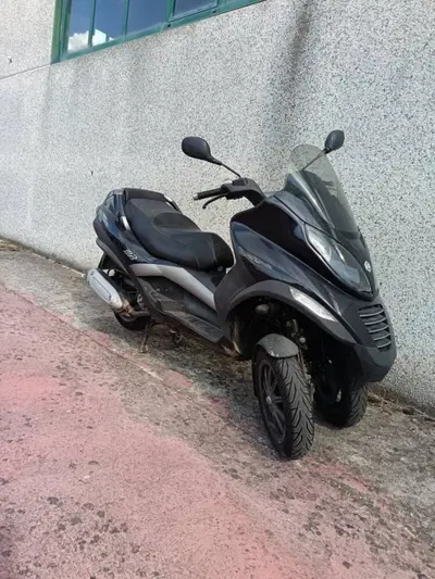 Piaggio MP3 250 i.e. usata