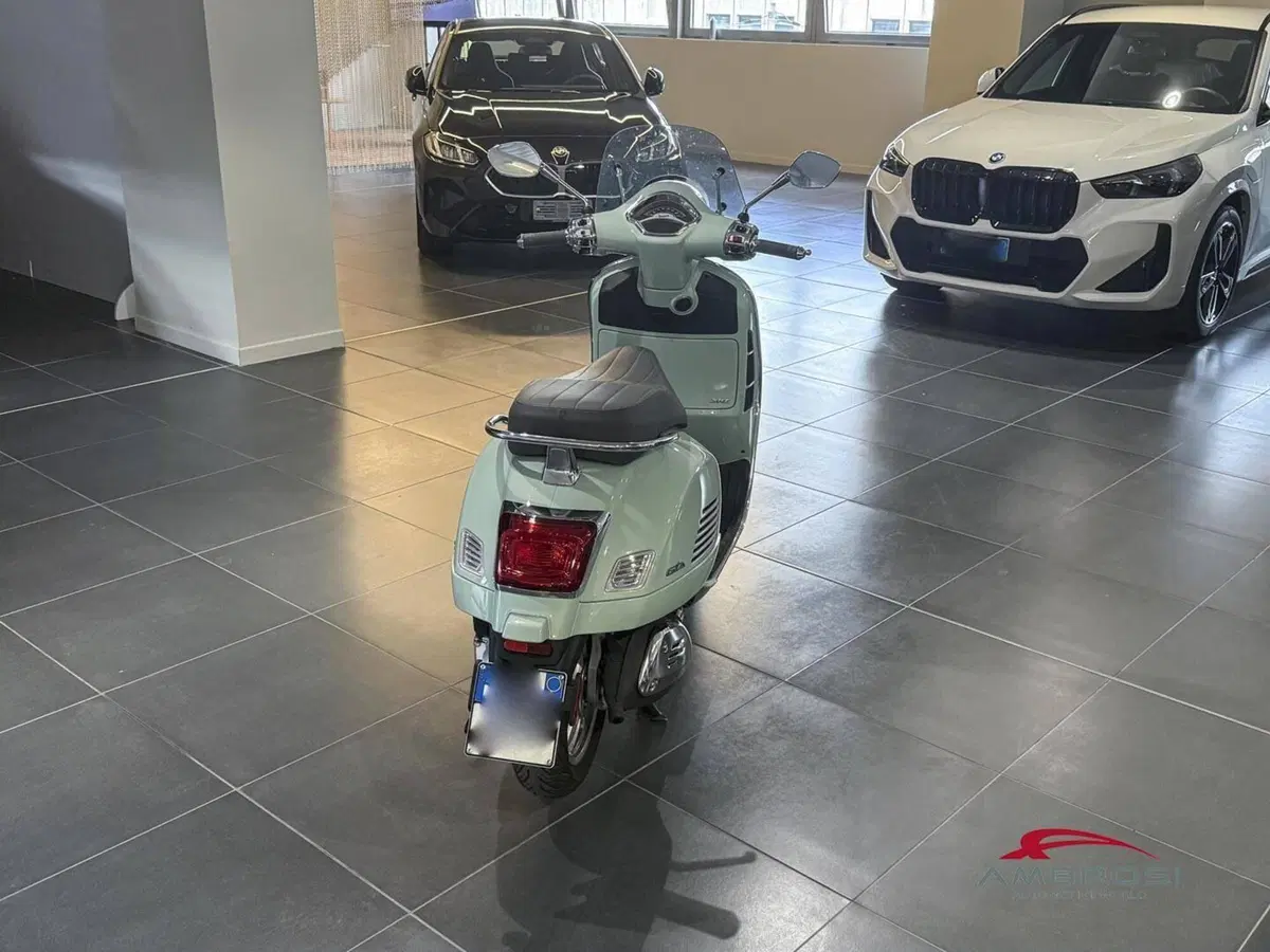 Vespa GTS 310 (2025 - 26) (4)