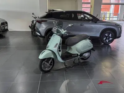 Vespa GTS 310 (2025 - 26) usata